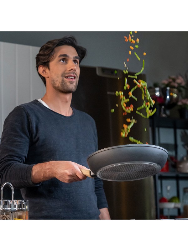 Estia Earth Τηγάνι από Αλουμίνιο με Επίστρωση από Πέτρα 20cm Estia Earth Τηγάνι από Αλουμίνιο με Επίστρωση από Πέτρα 20cm