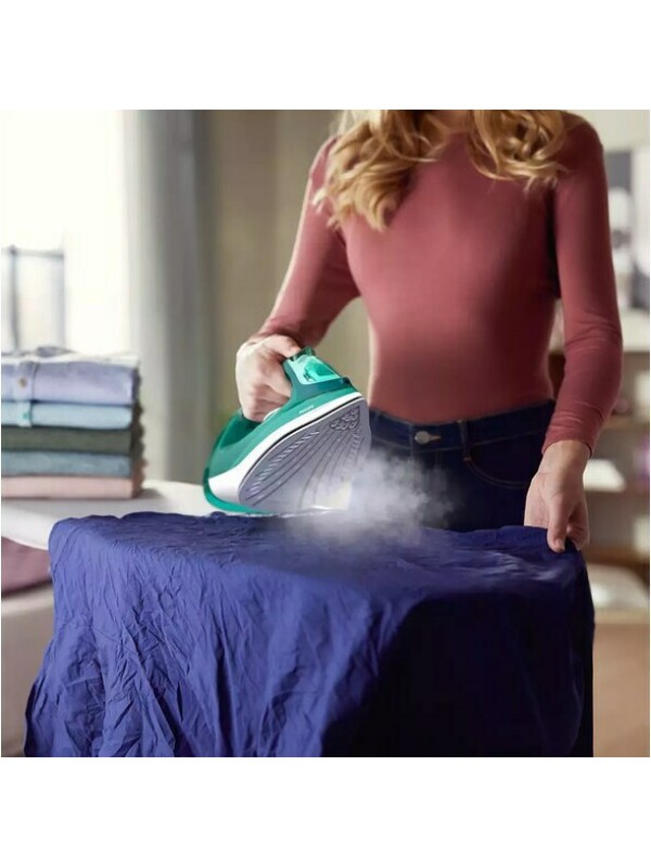 Philips Series 3000 Σίδερο Ατμού 2400W με Κεραμική Πλάκα και Συνεχόμενη Παροχή Ατμού 40gr/min Κωδικός: DST3030/70 Philips Series 3000 Σίδερο Ατμού 2400W με Κεραμική Πλάκα και Συνεχόμενη Παροχή Ατμού 40gr/min Κωδικός: DST3030/70