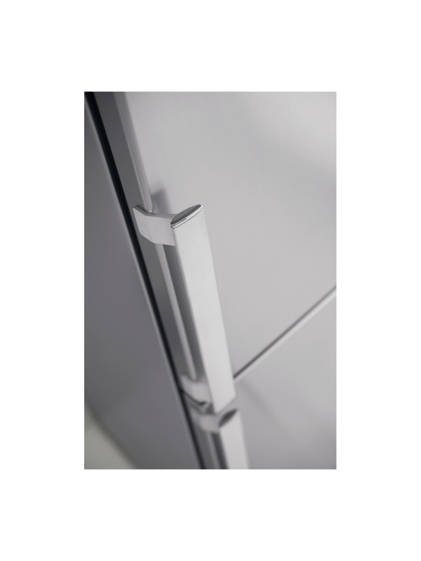 Whirlpool WT70I832X Total NoFrost Υ180xΠ70xΒ72.5εκ. Inox Whirlpool WT70I832X Total NoFrost Υ180xΠ70xΒ72.5εκ. Inox