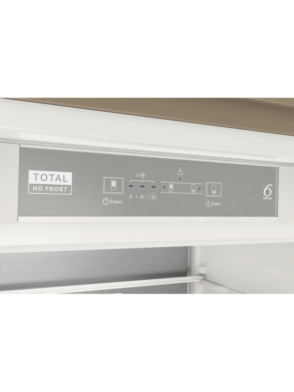 Whirlpool WH SP70 T122 Εντοιχιζόμενος Ψυγειοκαταψύκτης 394lt Total NoFrost Υ193.5xΠ69xΒ55.1εκ. Λευκός