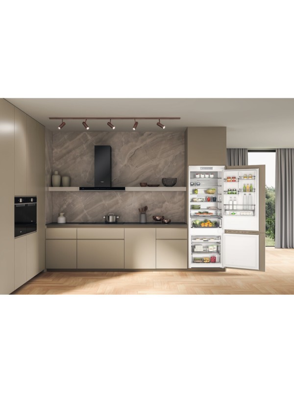 Whirlpool WH SP70 T122 Εντοιχιζόμενος Ψυγειοκαταψύκτης 394lt Total NoFrost Υ193.5xΠ69xΒ55.1εκ. Λευκός