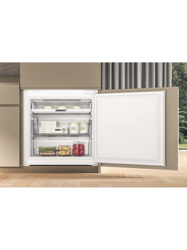 Whirlpool WH SP70 T122 Εντοιχιζόμενος Ψυγειοκαταψύκτης 394lt Total NoFrost Υ193.5xΠ69xΒ55.1εκ. Λευκός