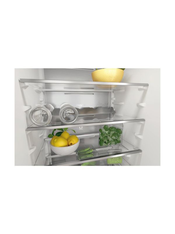 Whirlpool Ψυγειοκαταψύκτης 250lt Total NoFrost Υ177xΠ54xΒ54.5εκ. Λευκός WHC18 T333